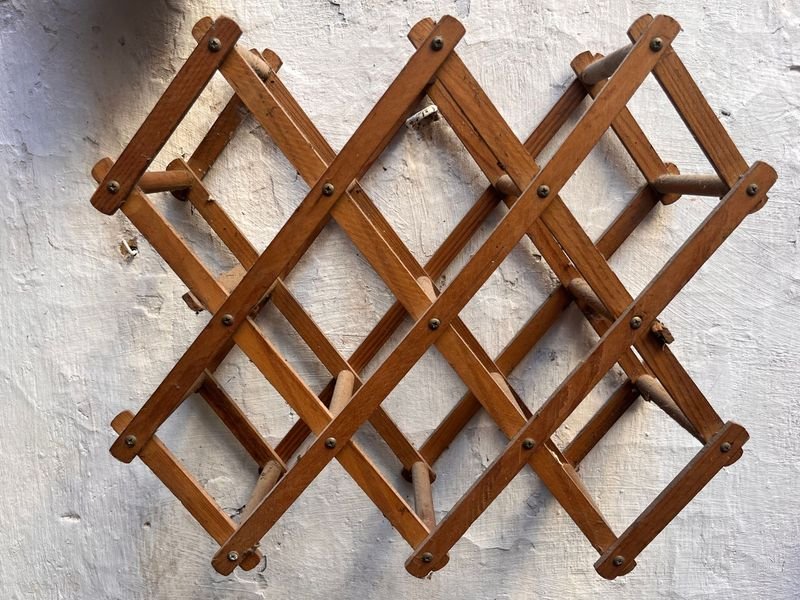 Botellero acordeón de madera