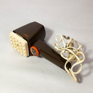Lote de 4 Piezas: Plancha Eléctrica, Masajeador, Yogurtera y Aromatizador - imagen 4