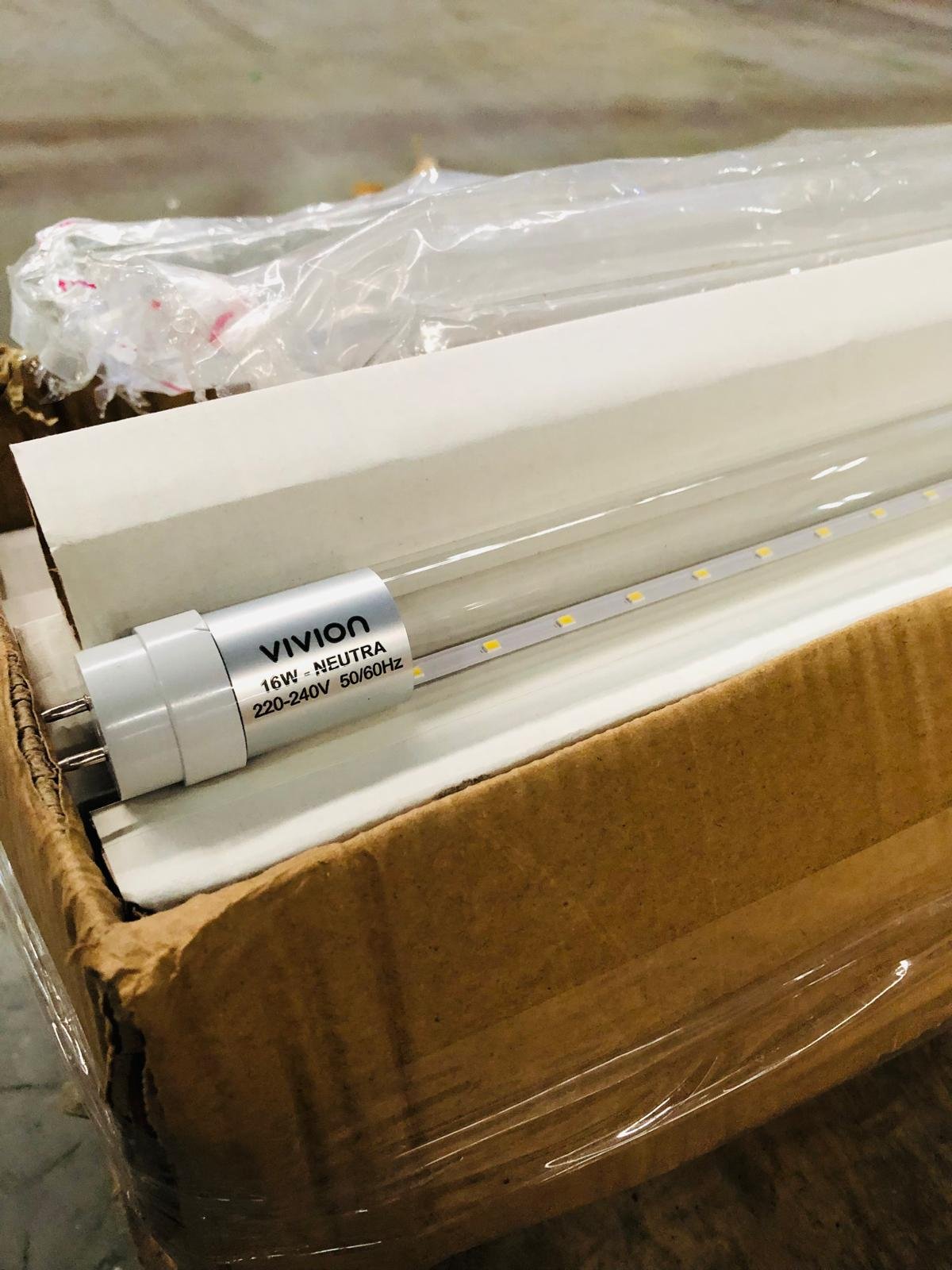 25 Tubos LED Transparentes VIVON Luz Fría 1.20m 16W