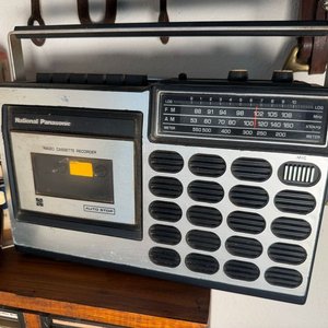 Radio Portátil Panasonic y Visor View-Master Vintage - imagen 4