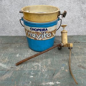 Lote siguiente: Enfriador de Cerveza "Chopita" Brasilero Vintage
