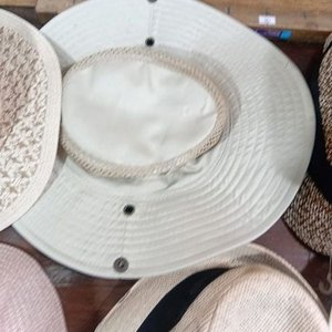 Lote de Sombreros, Capelinas y Gorras Variados - imagen 7