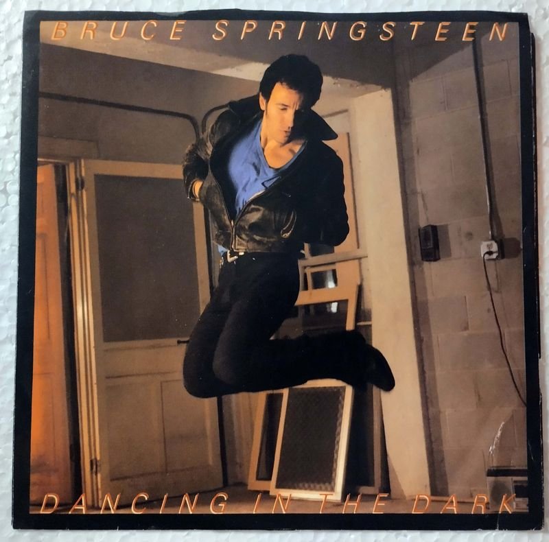Lote siguiente: Vinilo de Bruce Springsteen: 'Dancing In The Dark' y 'Pink Cadillac'