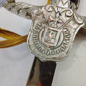 Antigua Daga Policía Nacional con Mango y Gavilán Decorados, Tahalí Dorado y Vaina - imagen 2