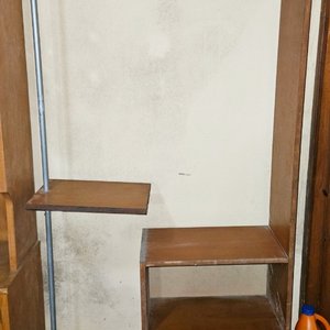 Lote siguiente: Mueble Multiuso con Perchero y Estantes de Madera