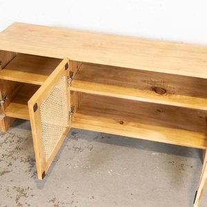 Aparador Bajo Rack de Madera con Frentes Esterillados - imagen 3