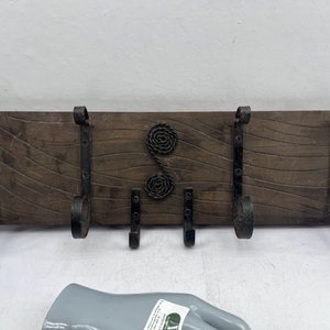 Perchero de Madera y Hierro Forjado con 6 Ganchos - imagen 2