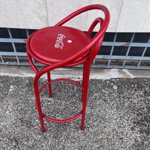 Banqueta Alta Roja Coca-Cola con Respaldo - imagen 2