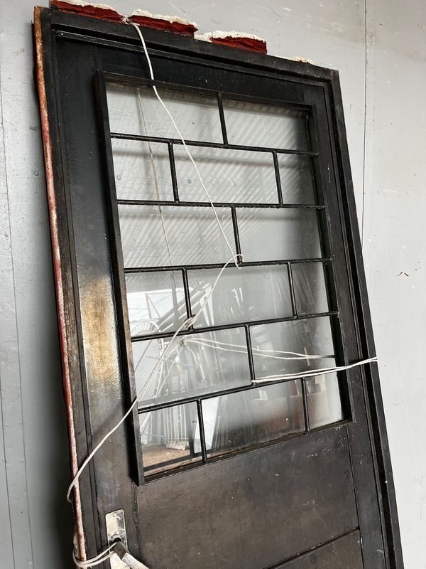 Item 891121 - Image 1