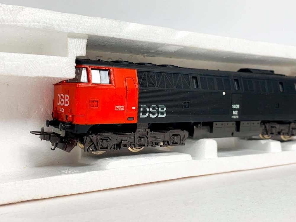 Locomotora de tren en miniatura 'Lima' roja y negra - imagen 3