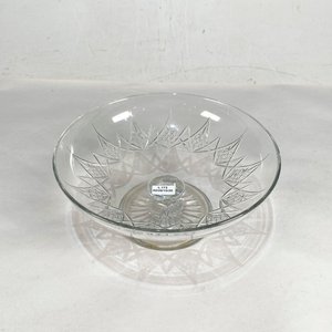 Plato Elevado de Cristal Tallado con Diseño Geométrico - 23 cm - imagen 2
