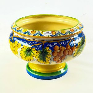 Macetero de Cerámica con Diseño Floral y Frutal - imagen 1