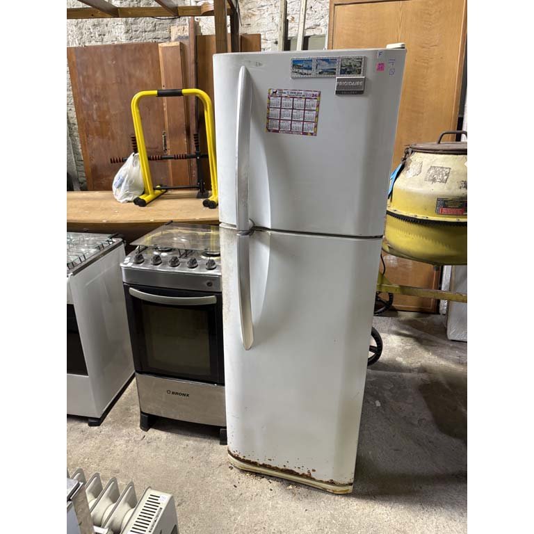 Item 2115372 - Image 0