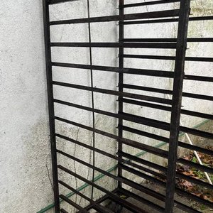 Gavilla de Hierro Industrial con Ruedas - imagen 4