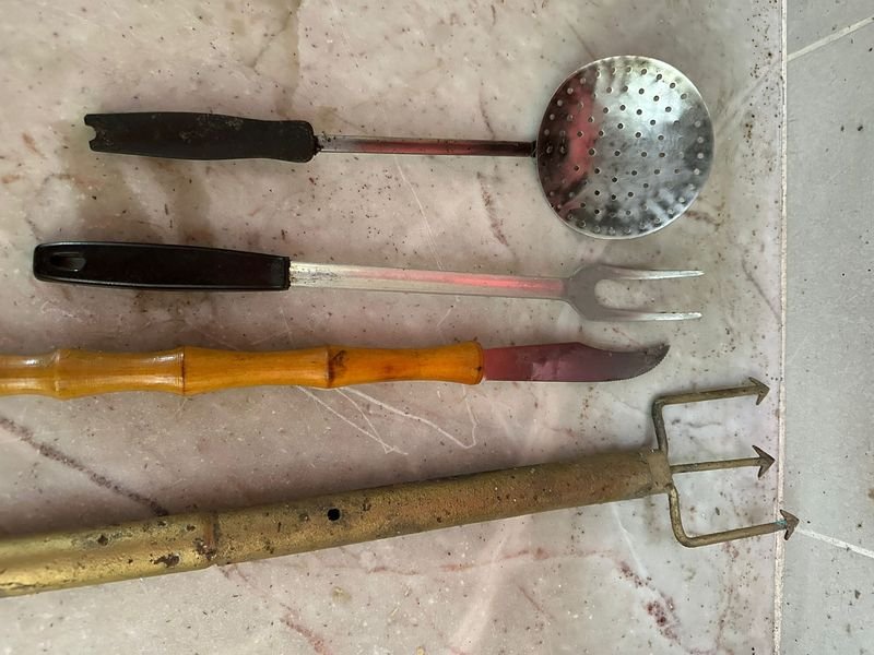 Utensilios de cocina en buen estado - imagen 2