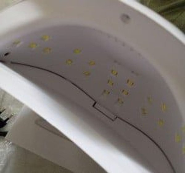 Lámpara de Uñas Profesional V.A Vida Amor 48W LED/UV - imagen 3