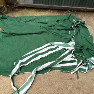 Lote anterior: Toldo Verde y Blanco para Gazebo 4x4 Metros