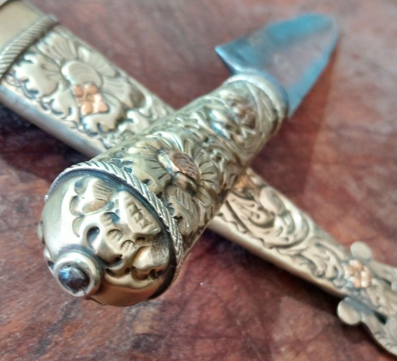Cuchillo ALIMAR Tandil Alpaca y Oro - imagen 7
