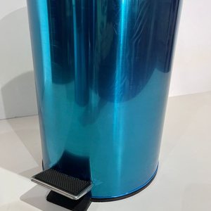 Papelera Metálica Azul con Pedal y Tapa, 20 Litros, 45cm Alto - imagen 3
