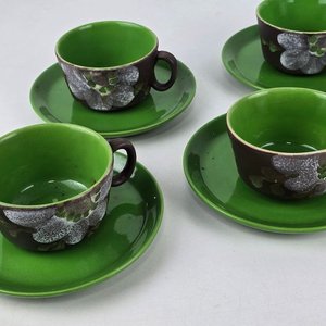 Juego de Té Artesanal de Cerámica con Flores Blancas y Verdes - imagen 3