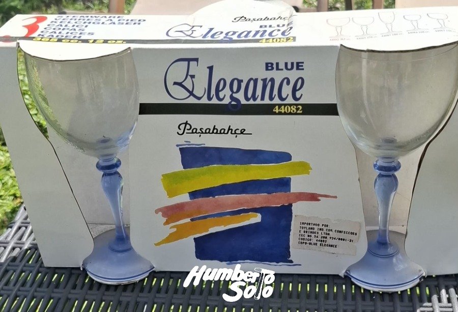 Tres Copas de Vidrio con Base Azul Elegance Paşabahçe