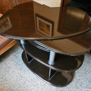 Rack Moderno Giratorio con Estantes - imagen 3