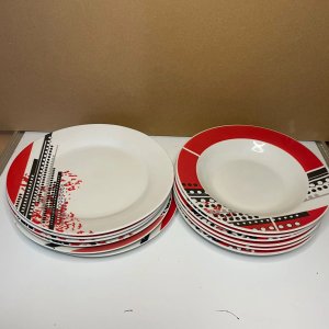 Lote de 12 Platos de Vajilla con Diseño Geométrico - imagen 2