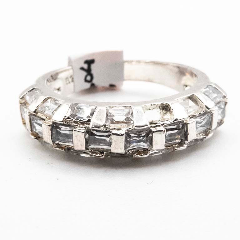 Anillo de Plata con Cristales Talla 18mm