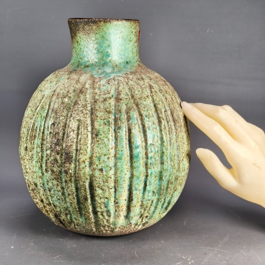 Item 18734 - Image 2