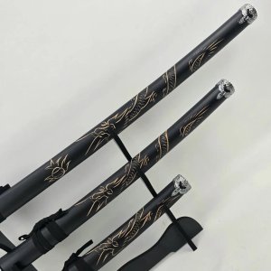 Set de 3 Katanas Decorativas con Dragones Dorados - imagen 4