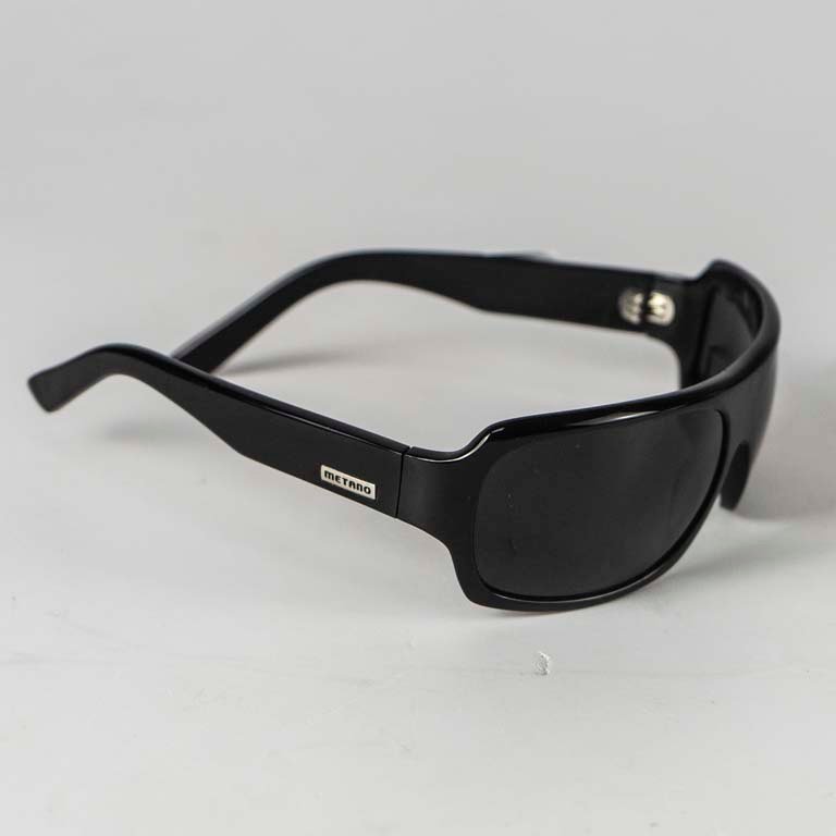 Par de lentes de sol Metano. Mínimos detalles. - imagen 2