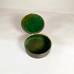 Alhajero Circular Labrado "Escena Galante" - Diámetro 15 cm - imagen 2