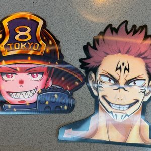 Lote siguiente: Stickers de Personajes Anime: Tokyo y Sukuna