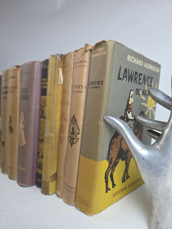 Colección de 12 antiguos libros editorial Sudamericana sobre personajes de la historia - imagen 3
