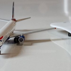 Lote de 2 Aviones a Escala Herpa: Concorde y Boeing 757-200 British Airways - imagen 6