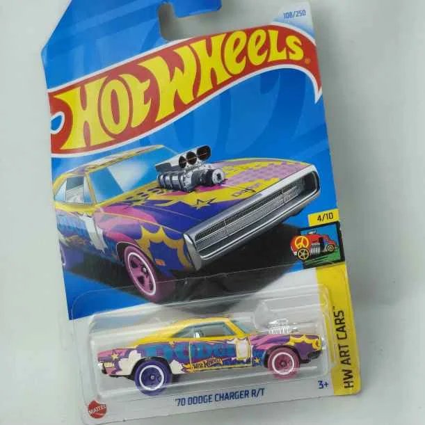 Lote siguiente: Hot Wheels Dodge Charger RT Colección