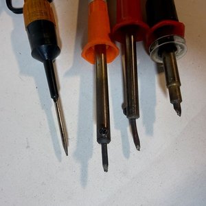 Lote de 4 Soldadores de Estaño Eléctricos - imagen 2