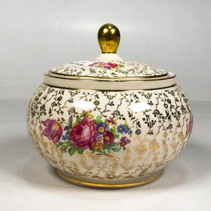 Lote siguiente: Alhajero de Porcelana Bavaria Kerafina Blanco Floral Dorado