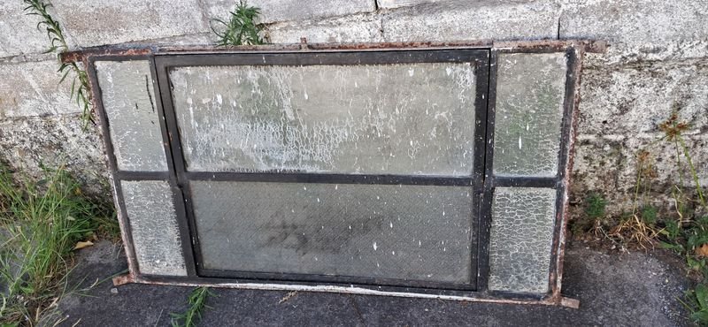 Item 881020 - Image 0