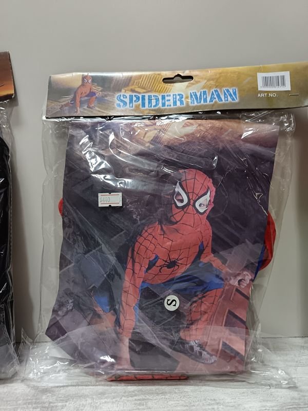 Disfrazes para niños: Batman, Spider-Man y Capitán América - imagen 4