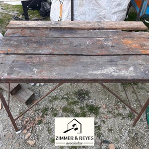 Mesa de Trabajo Plegable de Madera y Metal - imagen 3