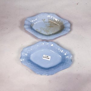 Lote siguiente: Dos Centros Ovales de Porcelana Inglesa Celeste