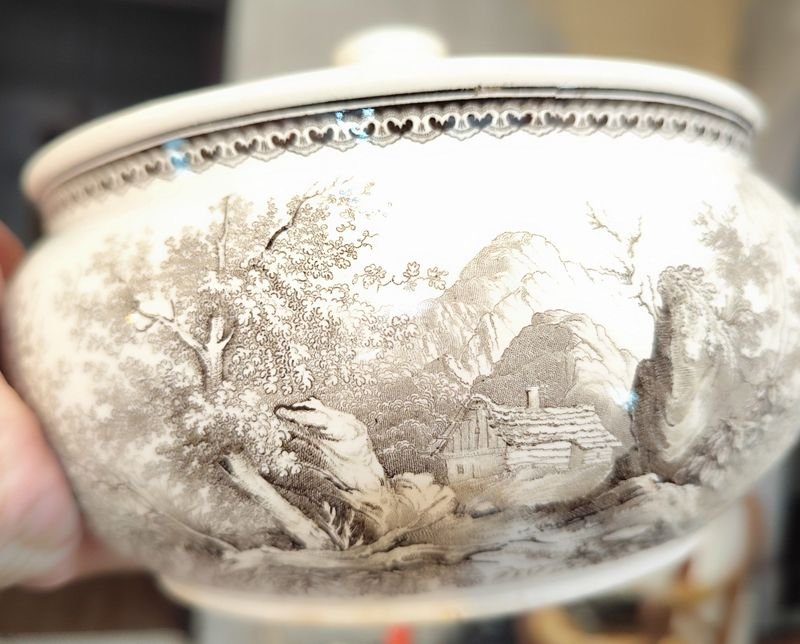 Antigua Tarrina francesa VILLEROY & BOCH en loza, con asas. - imagen 2