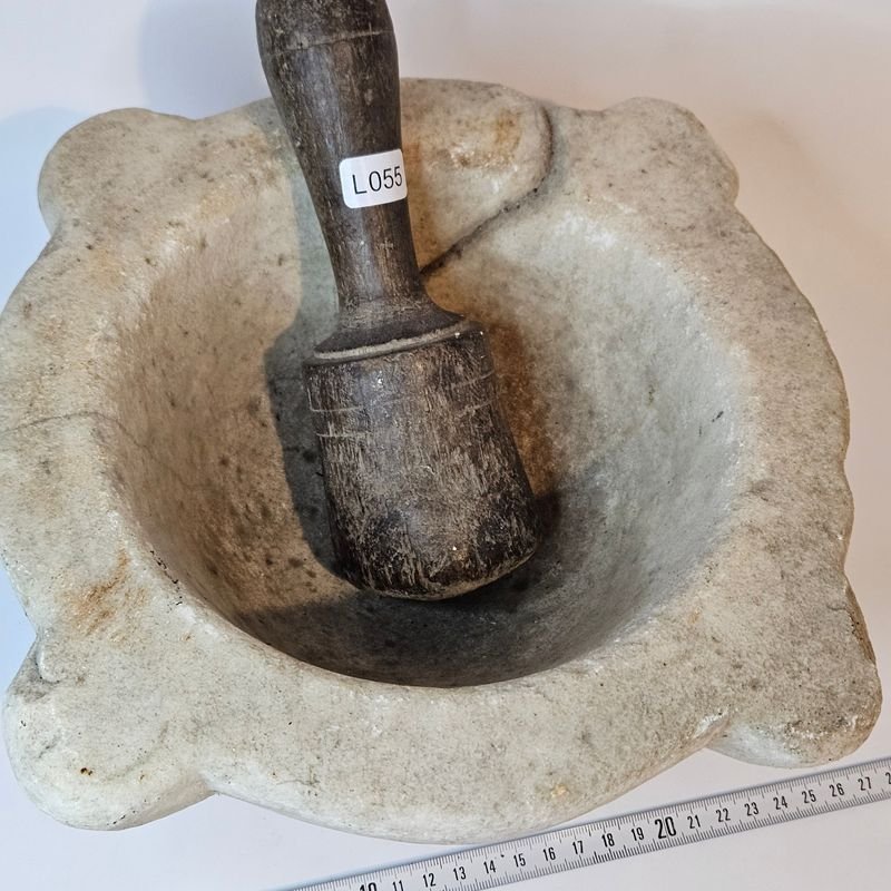 Mortero de mármol antiguo con pestle - imagen 3