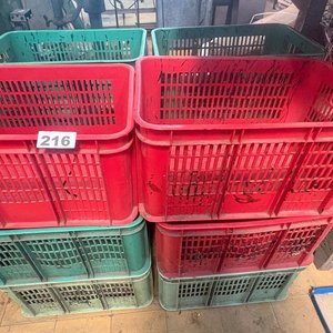 Lote de 12 Cajones Plásticos Rojos y Verdes - imagen 3