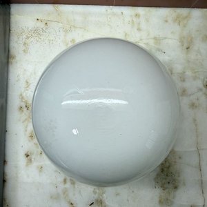 Lote de 3 Pantallas de Vidrio Estriadas y 1 Esfera Blanca Opaca - imagen 2