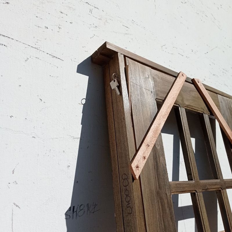 Puerta exterior en madera maciza con marco - imagen 6