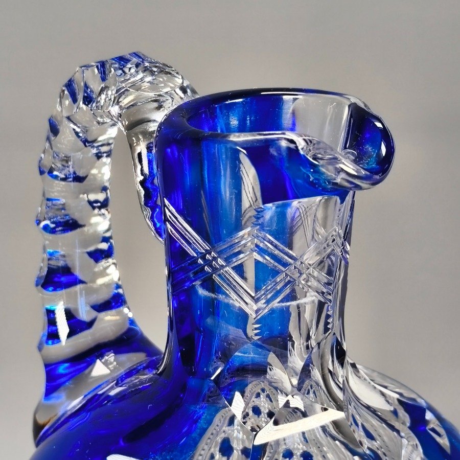Botellón de cristal tallado en tonos hialinos y azul - imagen 8