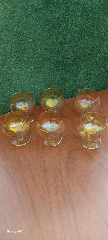 Vajilla de cristal y madera - imagen 7