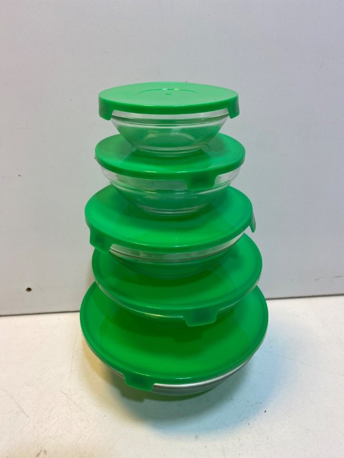 Set de 5 Bowls de Vidrio con Tapas Plásticas Verdes